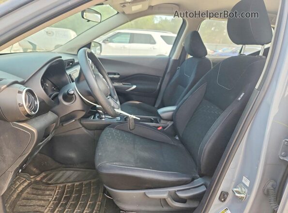 3N1CP5CV9PL545241 2023 NISSAN KICKS Gray Вид панелі приладів