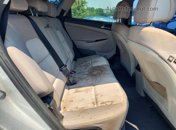 KM8J3CA25HU311078 2017 HYUNDAI TUCSON Silver Engine compartment view