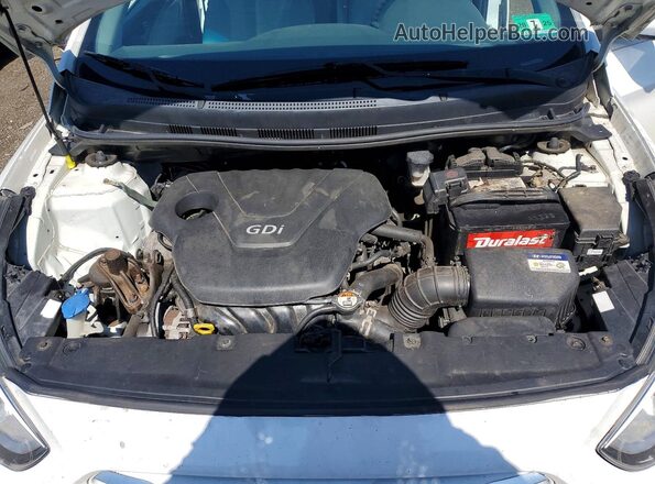 KMHCT5AE4HU310941 2017 HYUNDAI ACCENT White Engine compartment view