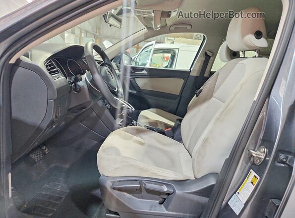 3VV0B7AX7KM095494 2019 VOLKSWAGEN TIGUAN Серый Вид панели приборов