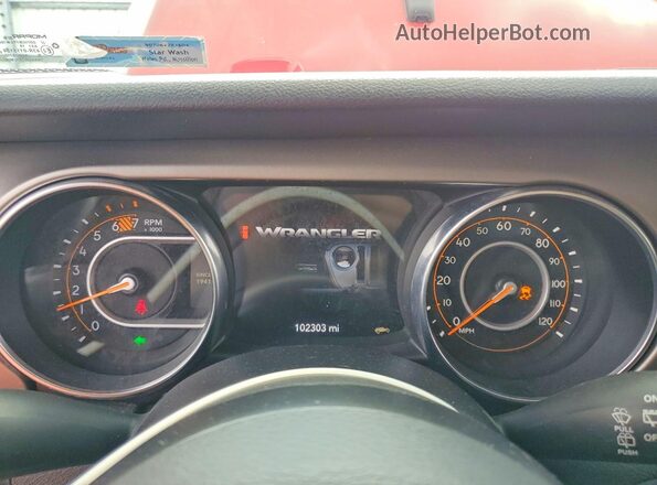 1C4HJXDNXLW188686 2020 JEEP WRANGLER Red Widok tylnych siedzeń