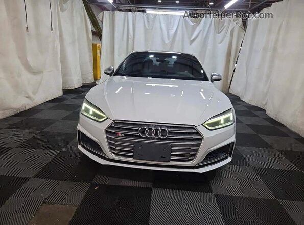 WAUC4CF52JA039705 2018 AUDI S5 White 