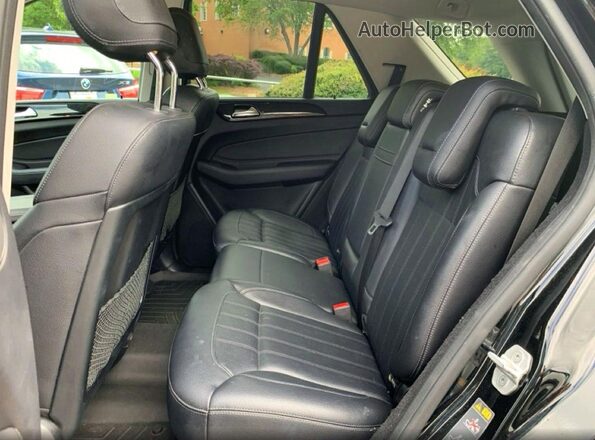 4JGDA5JBXGA723883 2016 MERCEDES-BENZ GLE Черный Вид салона спереди