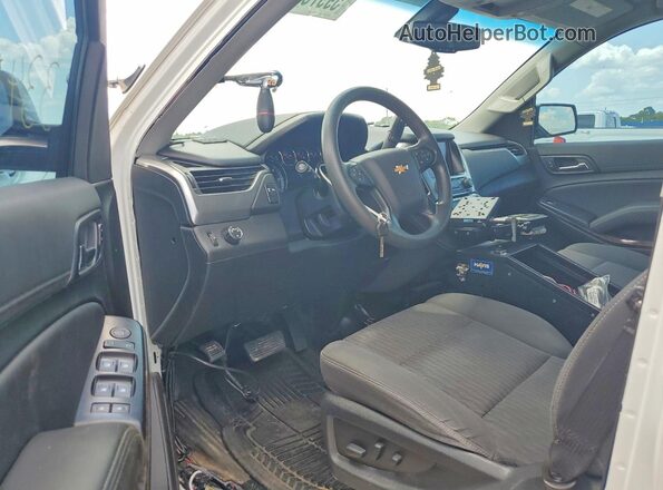 1GNLCDECXKR272656 2019 CHEVROLET TAHOE Белый Вид щитка приборов