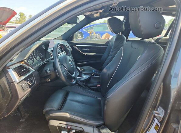 WBA8D9G58HNT90791 2017 BMW 3 SERIES Gray Vista del salpicadero