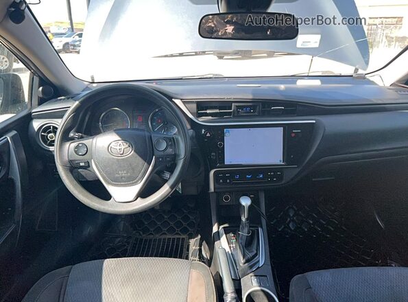 5YFBURHE7HP640550 2017 TOYOTA COROLLA Gray Հետևի նստատեղերի տեսք