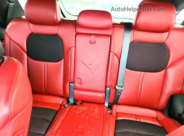 KMUMADTB2NU036689 2022 GENESIS GV70 Gray Widok wnętrza z tyłu
