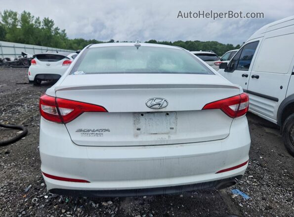 5NPE24AF9HH480712 2017 HYUNDAI SONATA White Widok wnętrza z przodu