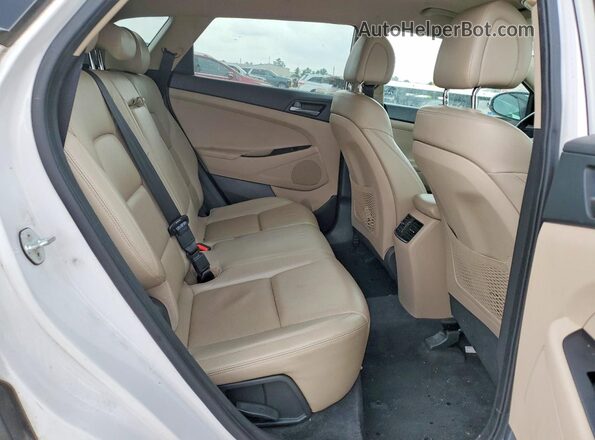 KM8J33A23GU268603 2016 HYUNDAI TUCSON White Engine compartment view