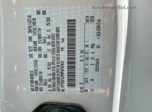 1FTEX1CP9PKF67631 2023 FORD F150 White Widok wnętrza z tyłu