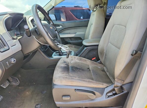 1GCGSCEA4H1298196 2017 CHEVROLET COLORADO White Вид панелі приладів