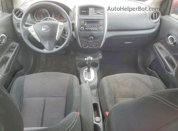 3N1CN7AP4HL896887 2017 NISSAN VERSA Красный Вид щитка приборов