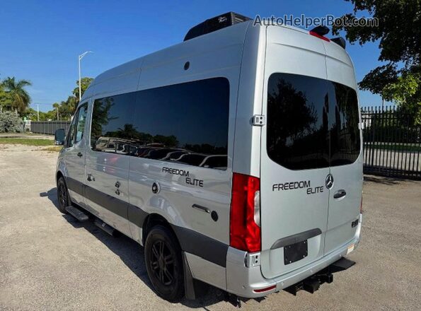 W1X4EBHY0NP484324 2022 MERCEDES-BENZ SPRINTER Silver Tył prawy