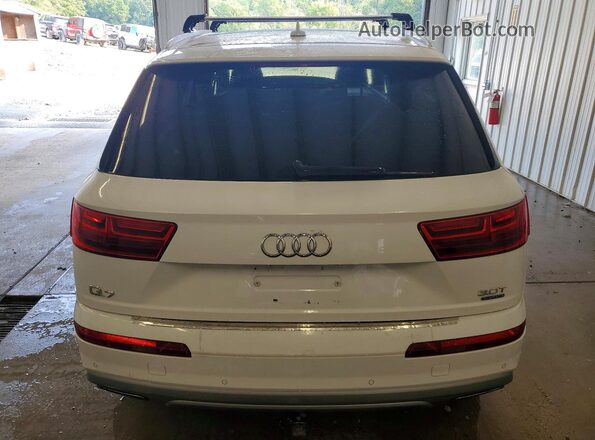 WA1VAAF72HD013845 2017 AUDI Q7 White Vista interior delantera