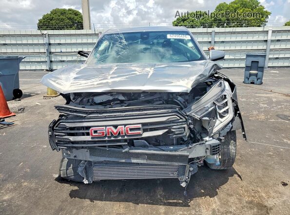 3GKALTEG8RL390210 2024 GMC TERRAIN Silver Вид ззаду