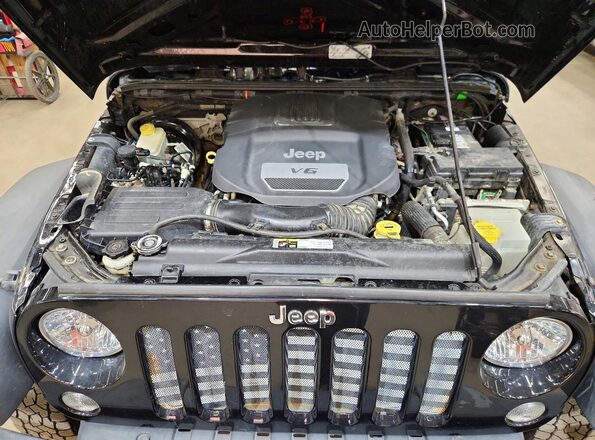 1C4BJWKG3GL293646 2016 JEEP WRANGLER Black Vista del compartimento del motor