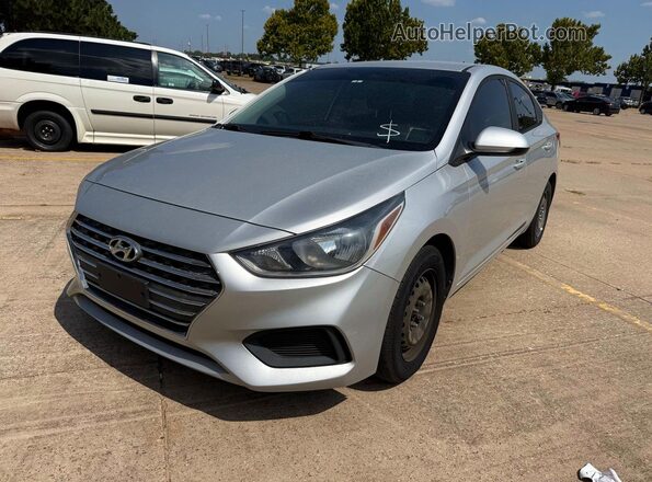 3KPC24A3XKE045092 2019 HYUNDAI ACCENT Silver Rear right