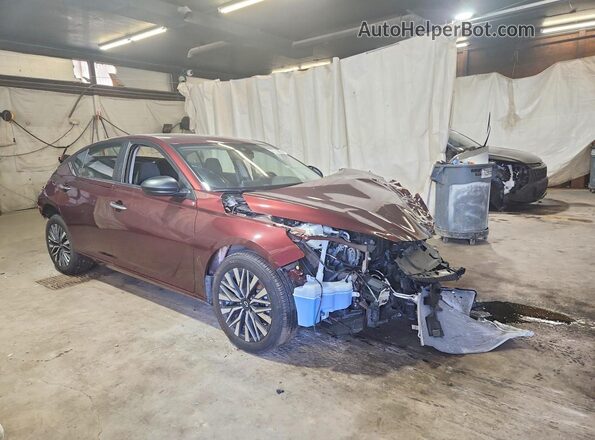 1N4BL4DVXRN431027 2024 NISSAN ALTIMA Purple Front right