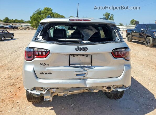 3C4NJDBN7TT201145 2026 JEEP COMPASS Серебряный Вид салона спереди