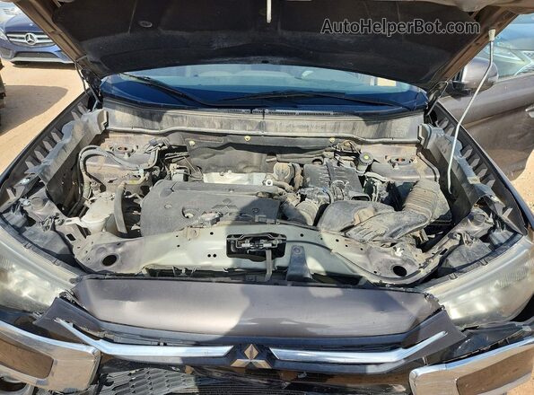 JA4AP3AU4JZ031004 2018 MITSUBISHI OUTLANDER Gray Շարժիչի բաժամունքի տեսք