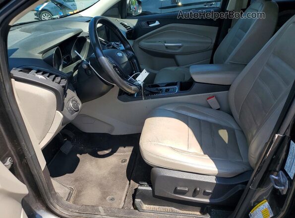 1FMCU9J94HUD90684 2017 FORD ESCAPE Black Вид панелі приладів