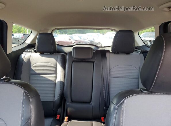 1FMCU9GD4KUC43509 2019 FORD ESCAPE Бордовый Вид задней части салона