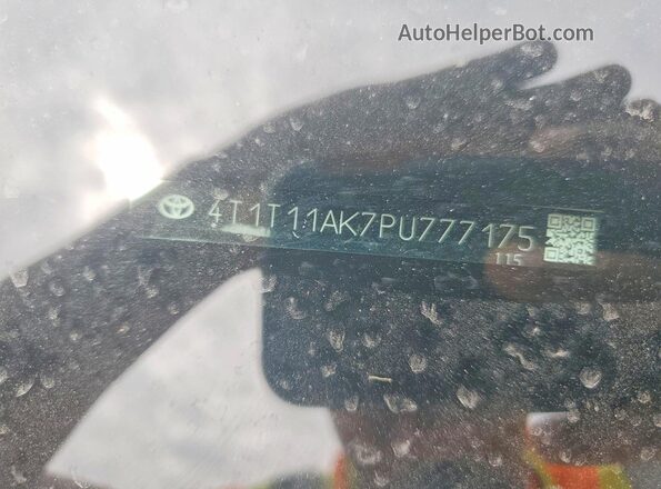 4T1T11AK7PU777175 2023 TOYOTA CAMRY White VIN კოდის სტიკერის ხედი