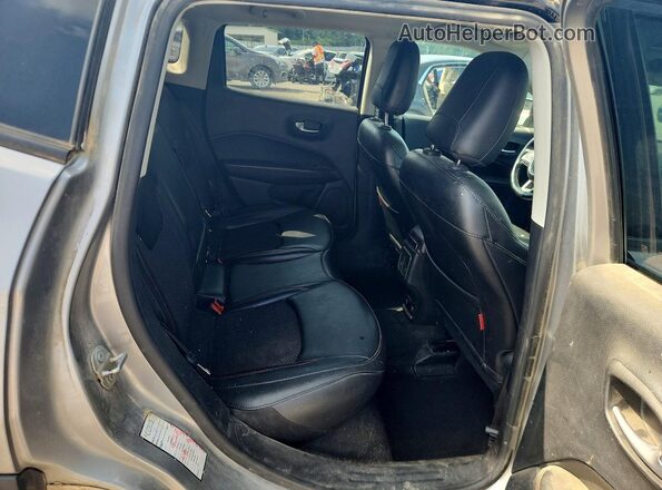 3C4NJDDBXLT195280 2020 JEEP COMPASS Серый Вид подкапотного пространства
