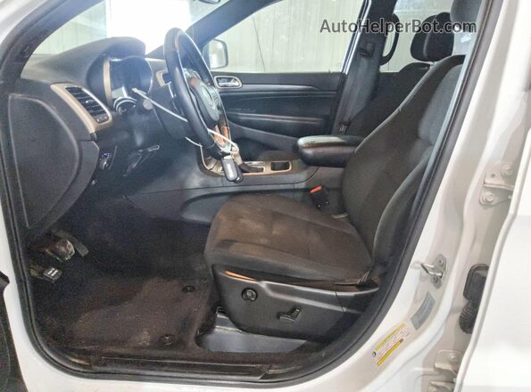 1C4RJFAG2HC654981 2017 JEEP GRAND White Вид панелі приладів