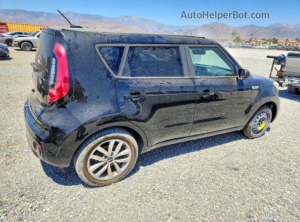 KNDJP3A59H7424744 2017 KIA SOUL Black წინა მარჯვენა