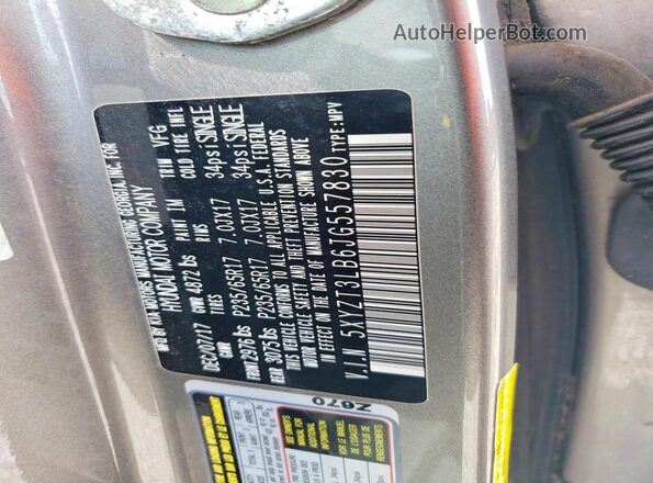 5XYZT3LB6JG557830 2018 HYUNDAI SANTA Gray Widok wnętrza 360 stopni