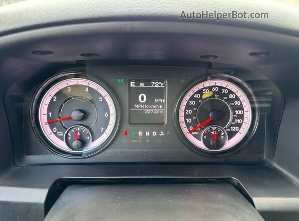 1C6RR7KT0RS160188 2024 RAM 1500 Blue Вид щитка приладів