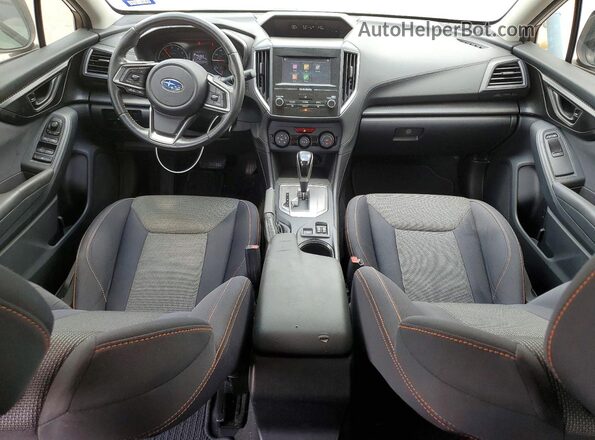 JF2GTABC2JH263016 2018 SUBARU CROSSTREK Белый Вид панели приборов