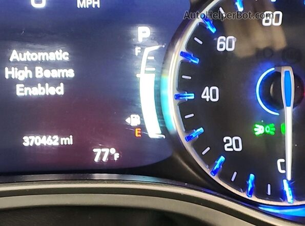 2C4RC1FG8PR590442 2023 CHRYSLER PACIFICA White Dashboard view