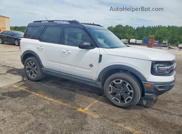 3FMCR9C63MRB08802 2021 FORD BRONCO Белый Вид спереди