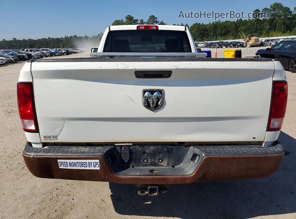 3C6JR6DT0HG787192 2017 RAM 1500 Белый Вид салона спереди