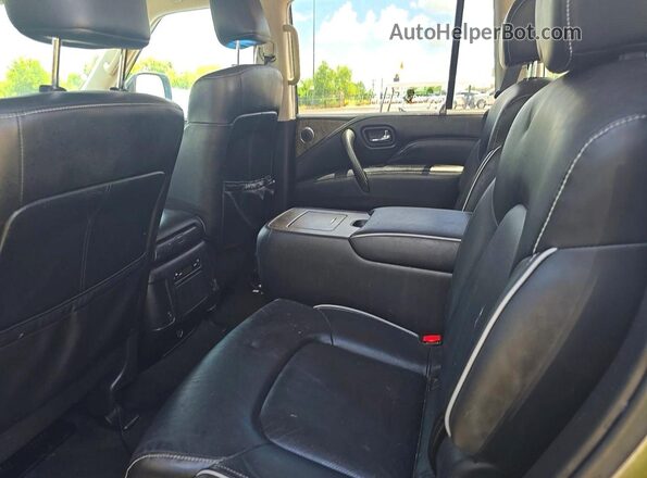JN8AZ2AF3M9720407 2021 INFINITI QX80 Gray Front interior view