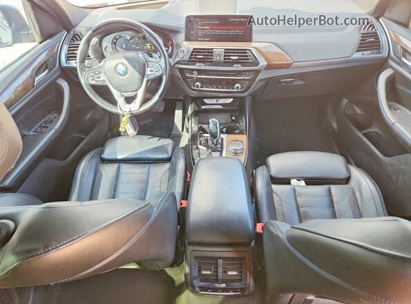 5UXTS3C56J0Y99026 2018 BMW X3 Black Widok zestawu wskaźników