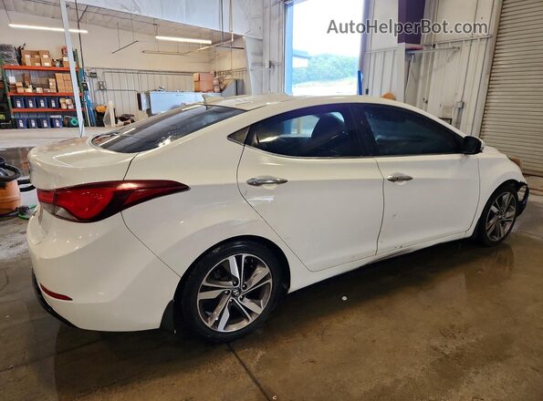 5NPDH4AE3GH668996 2016 HYUNDAI ELANTRA White Front right