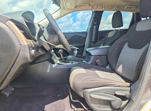 1C4PJLCB1JD621526 2018 JEEP CHEROKEE Charcoal წინა პანელის ხედი