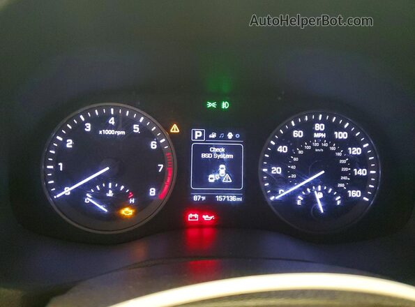 KM8J3CA24JU637976 2018 HYUNDAI TUCSON White Widok tylnych siedzeń