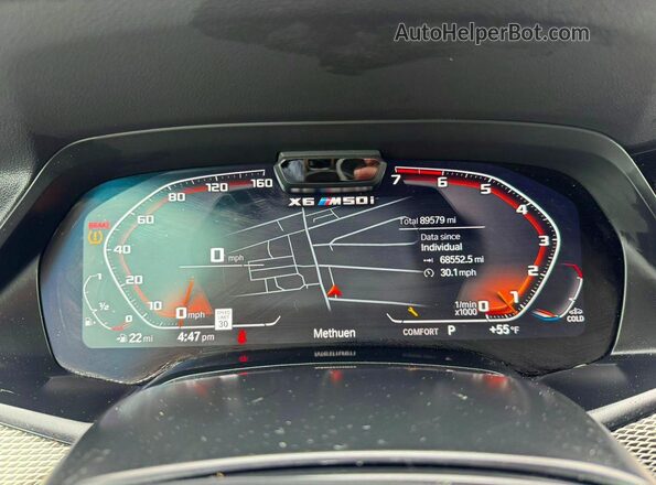 5UXCY8C09M9E51267 2021 BMW X6 Burgundy Widok deski rozdzielczej