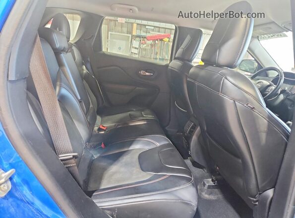 1C4PJMBN3KD481885 2019 JEEP CHEROKEE Синий Вид подкапотного пространства
