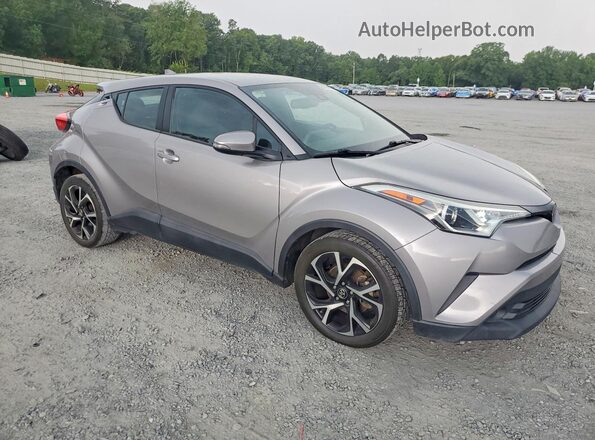 NMTKHMBX7JR043931 2018 TOYOTA C-HR Silver Widok z przodu