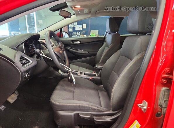1G1BC5SM3H7140603 2017 CHEVROLET CRUZE Red Widok deski rozdzielczej
