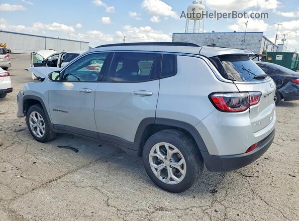 3C4NJDBN4RT106972 2024 JEEP COMPASS Silver უკანა მარჯვენა