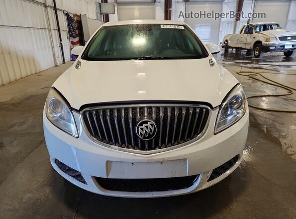 1G4PP5SK4G4115821 2016 BUICK VERANO White უკანა ხედი