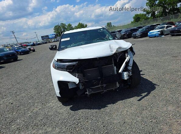 1FM5K8AB9NGA27397 2022 FORD EXPLORER White უკანა ხედი