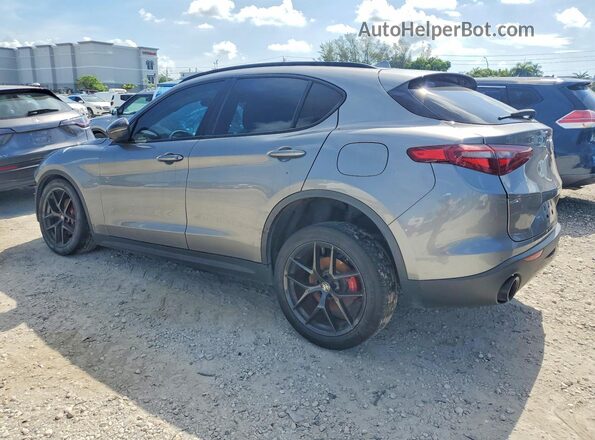 ZASPAJAN6L7C75483 2020 ALFA ROMEO STELVIO Gray Rear right