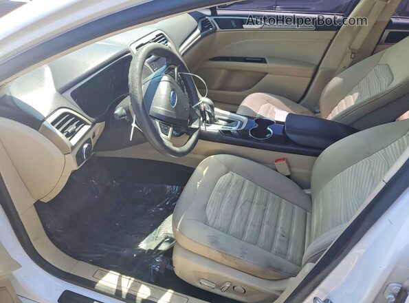 3FA6P0H77GR126296 2016 FORD FUSION White Vista del salpicadero